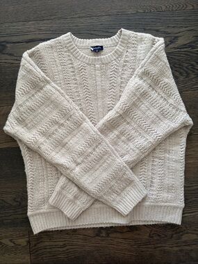 Splendid Women's Cream Cable Knit Crewneck Sweater Cozy Comfy Essential Basic L